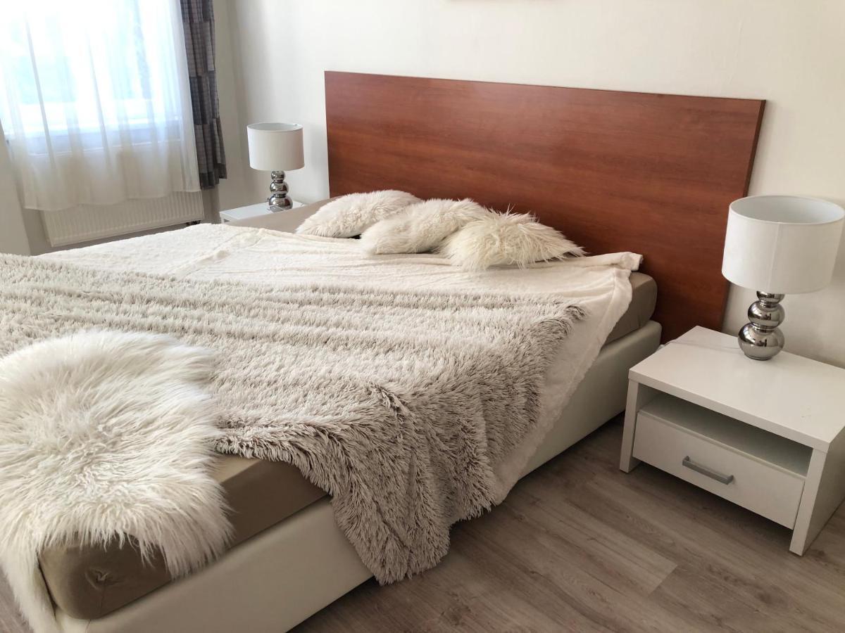 Apartmany Galeta Karlsbad Exterior foto