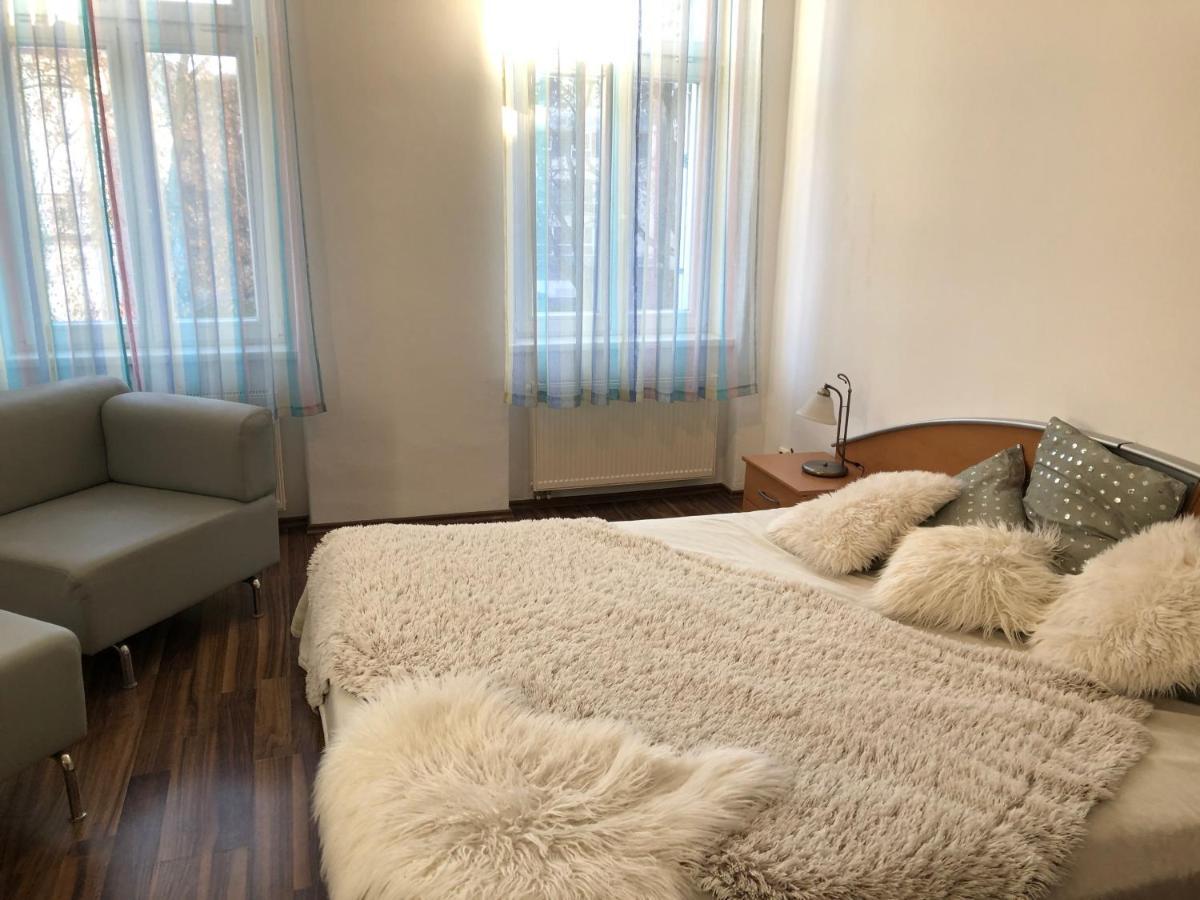 Apartmany Galeta Karlsbad Exterior foto