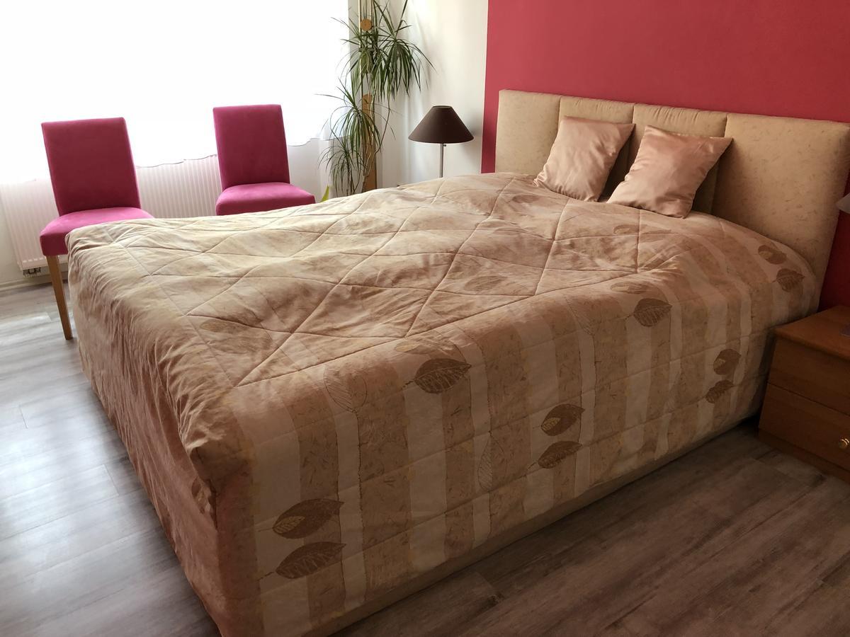 Apartmany Galeta Karlsbad Exterior foto